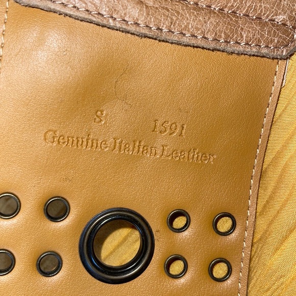 Tan Leather Belt - Picture 8 of 10